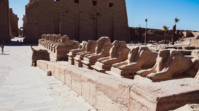 sphinxes-luxor-east-bank.jpg Avenue of Sphinxes between Karnak and Luxor Temple